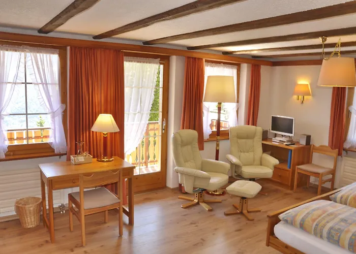 Hotel Alpenblick Zeneggen